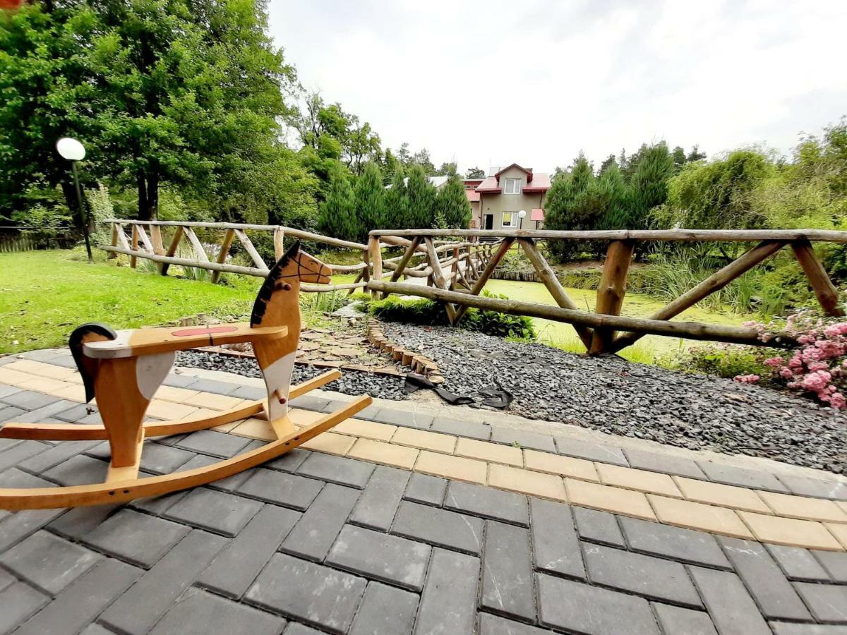 Gospodarstwo Agroturystyczne Pod Lasem Maria Plazio Narol Exterior foto