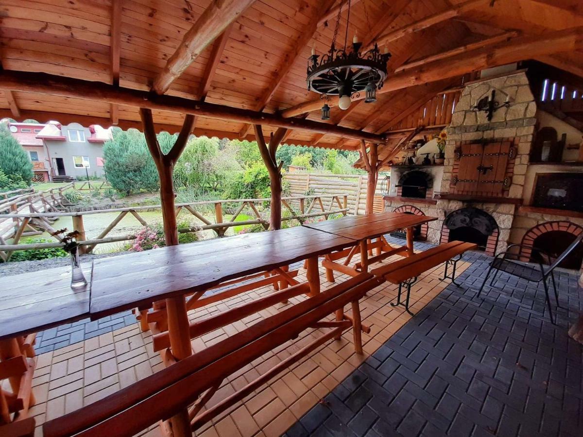 Gospodarstwo Agroturystyczne Pod Lasem Maria Plazio Narol Exterior foto
